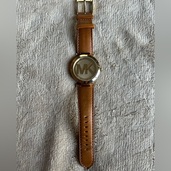 MICHAEL KORS Gold-Tone Logo Tan Leather Watch - Picture 3 of 8